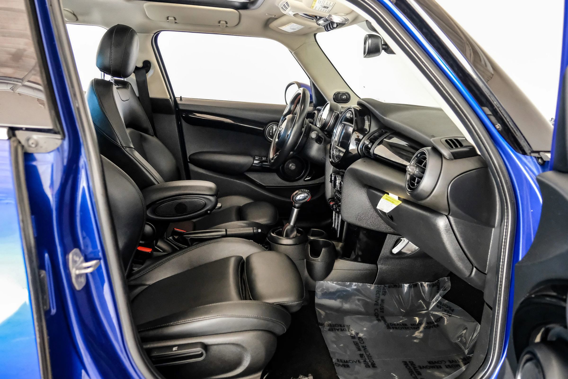 Used 2019 MINI Cooper S w/ Premium Package FWD image 25