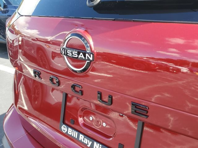 New 2026 Nissan Rogue Dark Armor FWD image 6