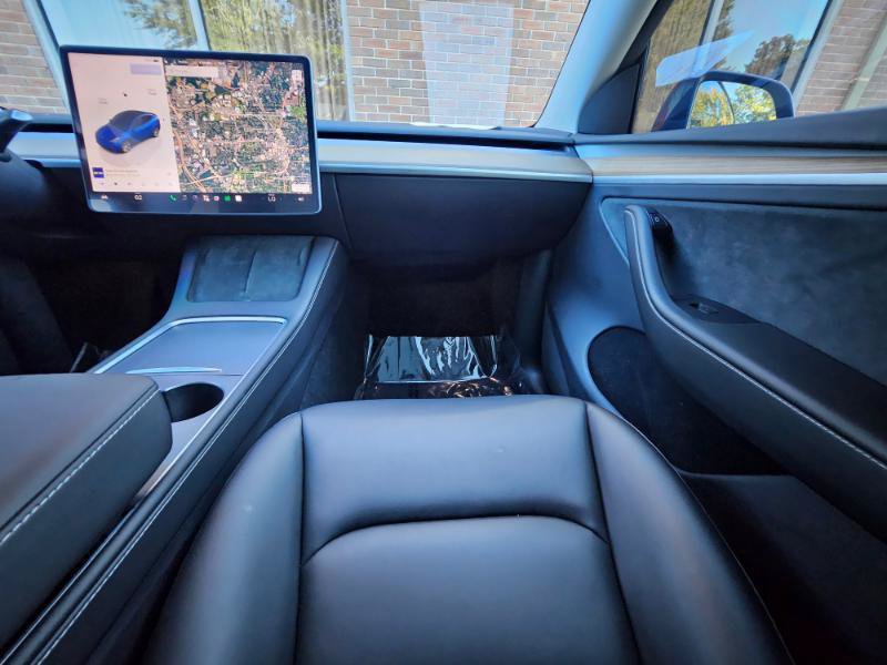 Used 2023 Tesla Model Y Long Range AWD/4WD image 55