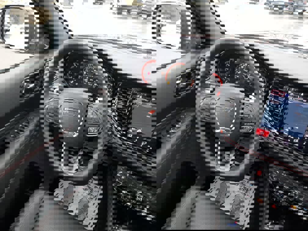 Used 2025 Dodge Durango R/T image 18