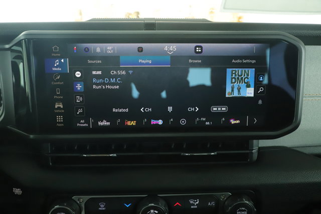 New 2026 Jeep Gladiator Sport image 11