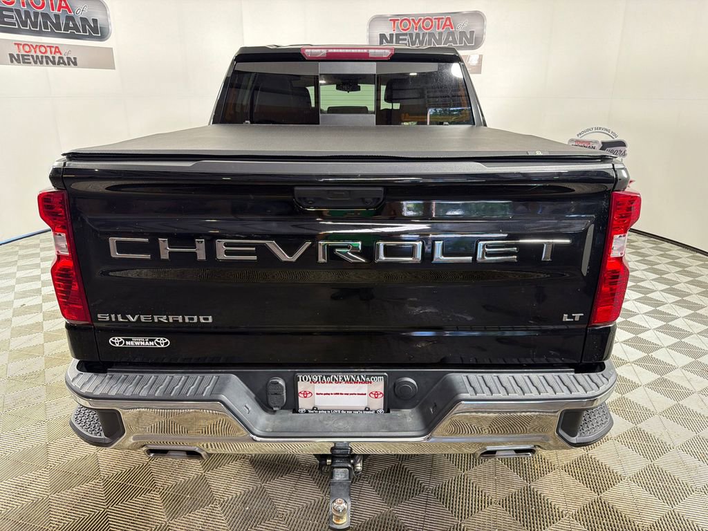 Used 2023 Chevrolet Silverado 1500 LT w/ Z71 Off-Road Package image 4