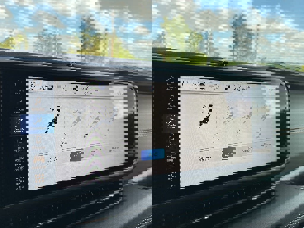 New 2025 Jeep Gladiator Mojave w/ Convenience Group image 20