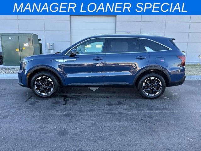 New 2025 Kia Sorento S image 6