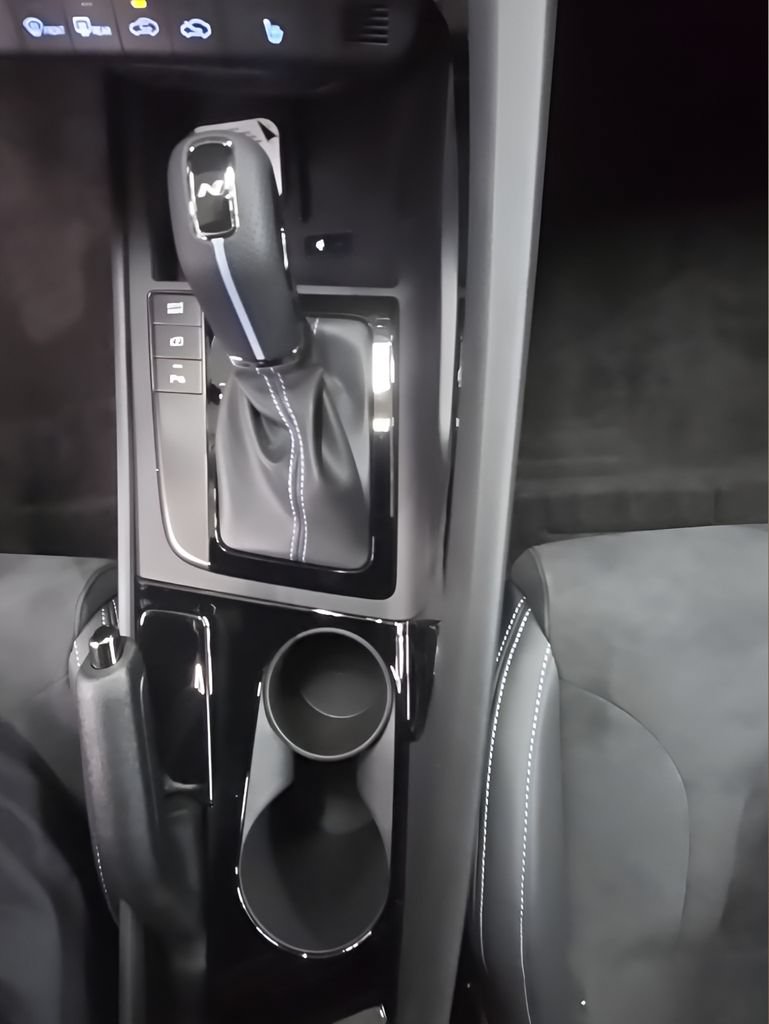 New 2026 Hyundai Elantra N FWD image 36