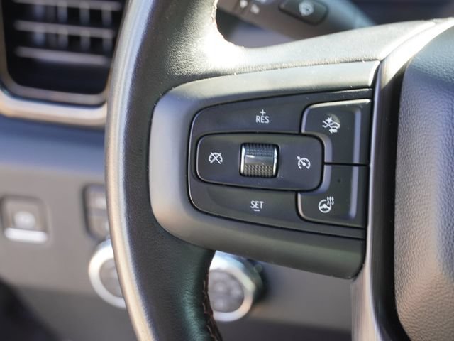 Used 2025 GMC Sierra 2500 AT4X AWD/4WD image 31