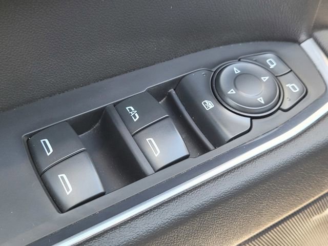 Used 2023 GMC Sierra 1500 SLE image 16