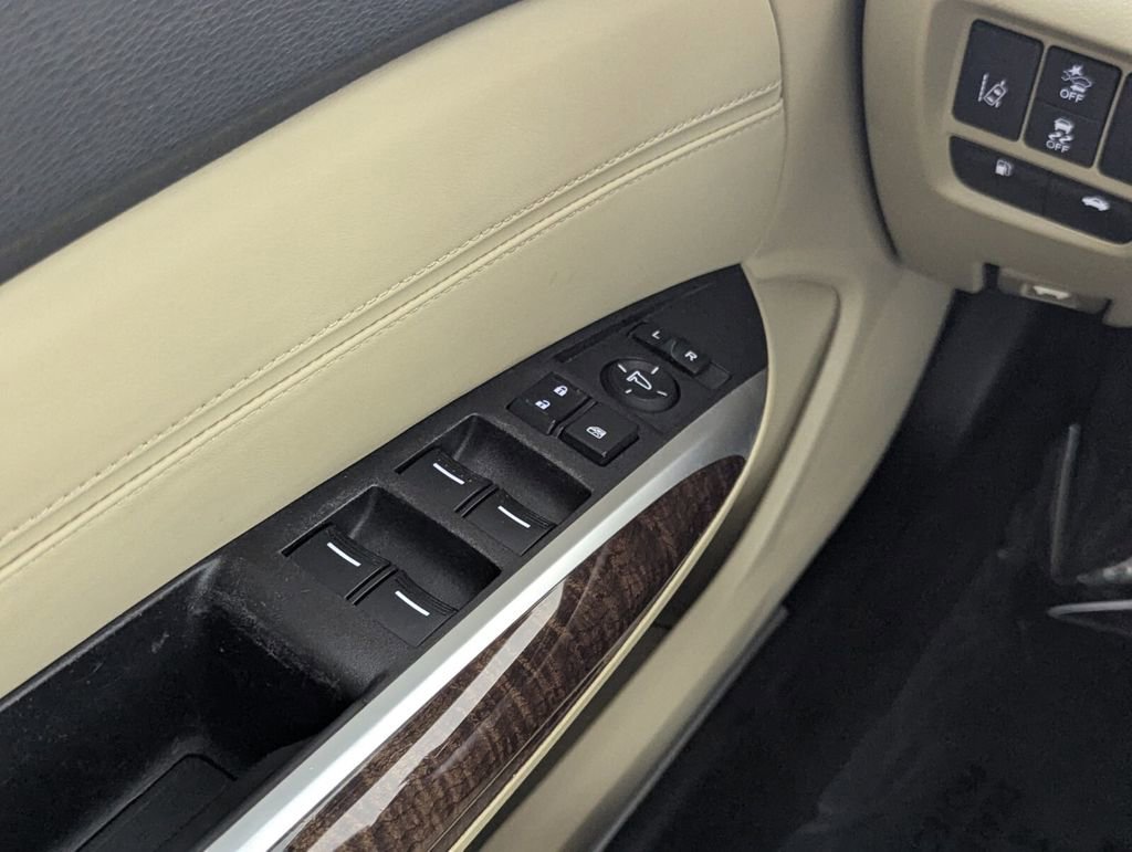 Used 2019 Acura TLX FWD image 15