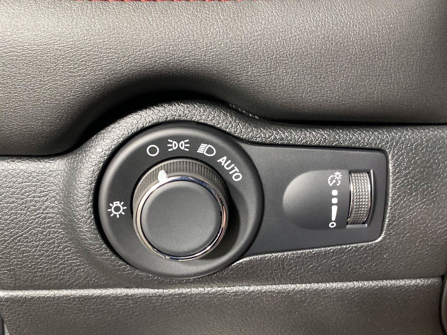 Used 2026 Dodge Durango GT AWD/4WD image 14
