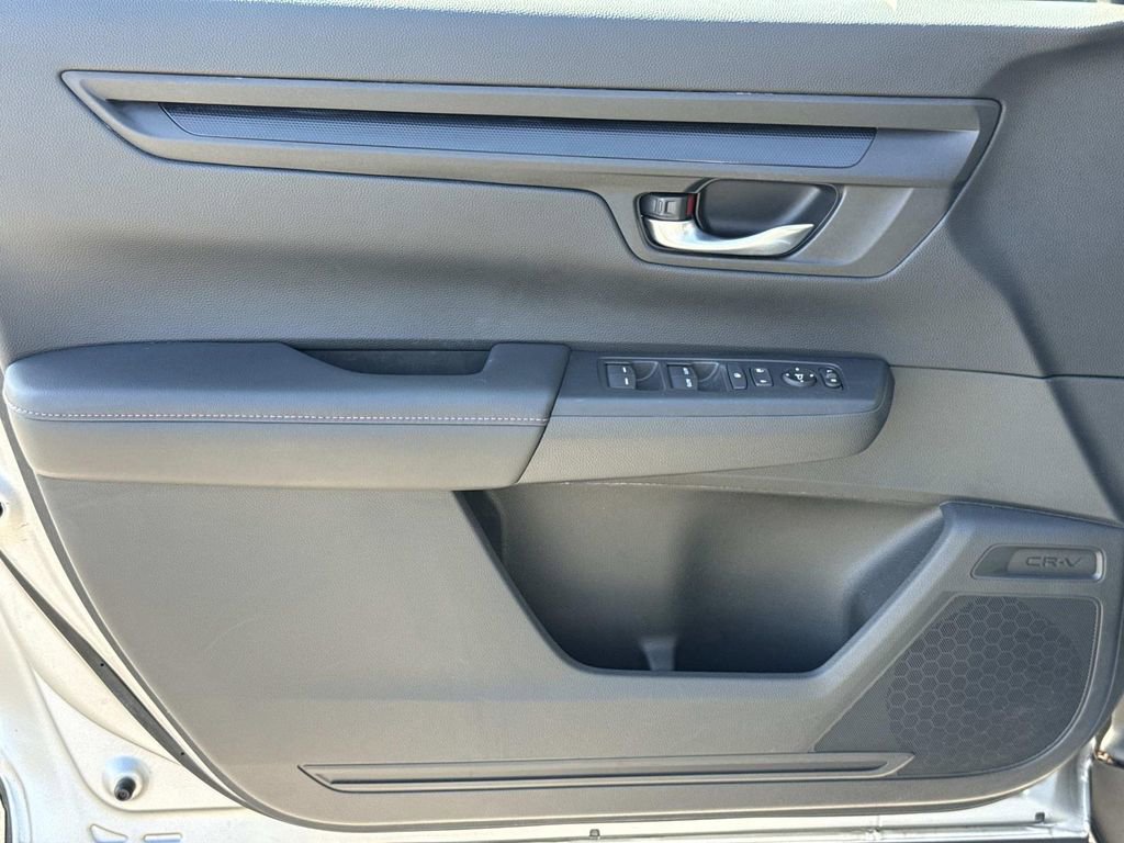 Used 2024 Honda CR-V Sport image 17