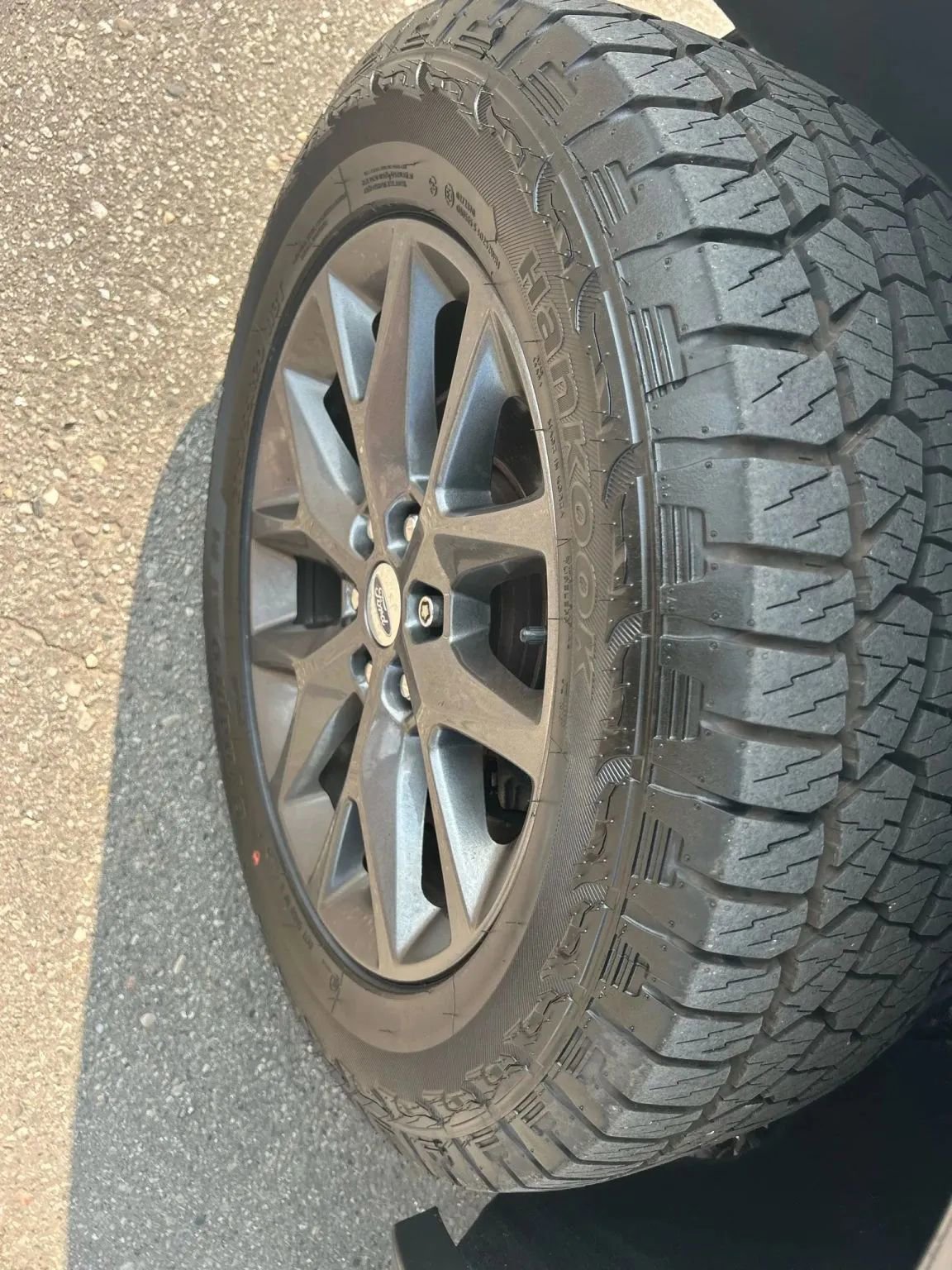 Used 2017 Ford Expedition Limited w/ Equipment Group 301A image 8