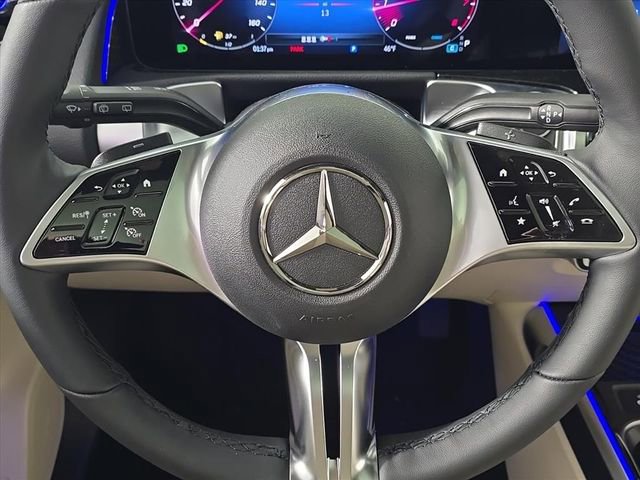 New 2026 Mercedes-Benz GLB 250 4MATIC image 25