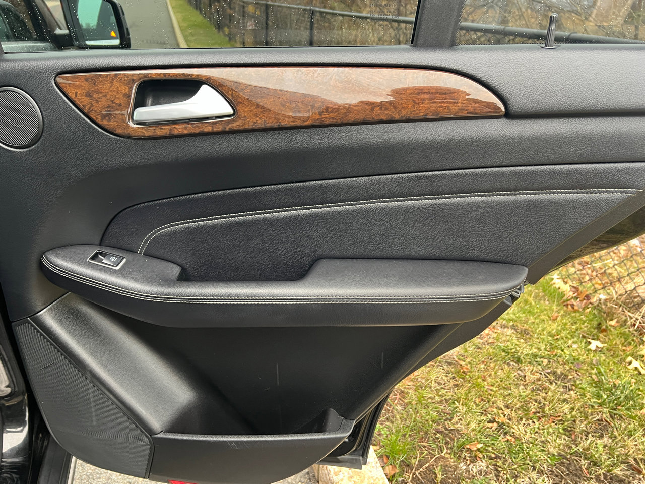 Used 2013 Mercedes-Benz ML 350 BlueTEC 4MATIC image 13