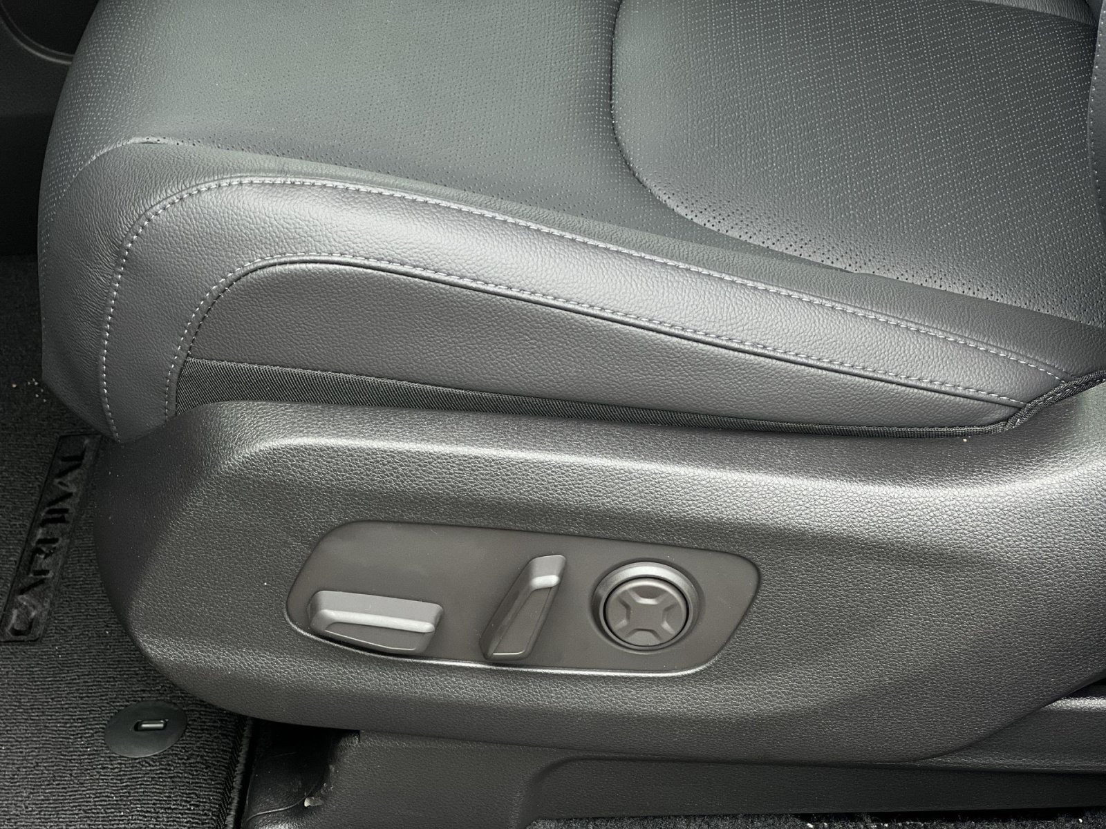 New 2026 Kia Carnival SX Prestige FWD image 19