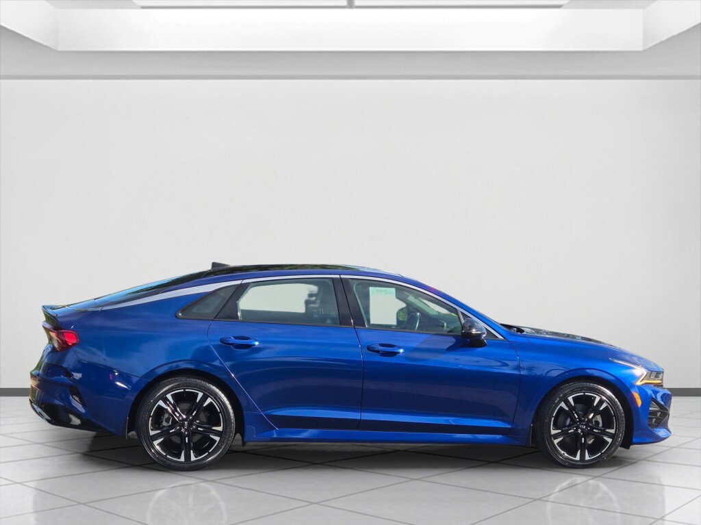 Used 2021 Kia K5 GT-Line AWD/4WD image 4
