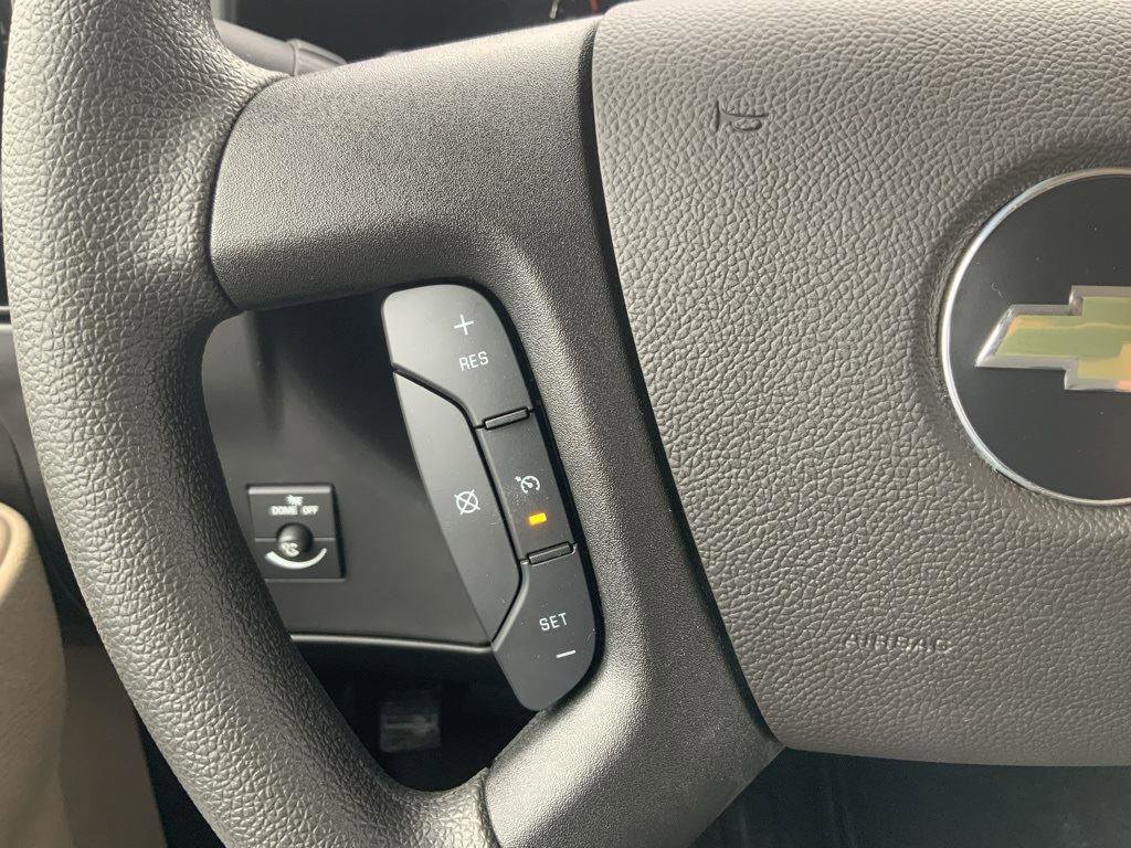 New 2025 Chevrolet Express 3500 Extended w/ Driver Convenience Package image 28