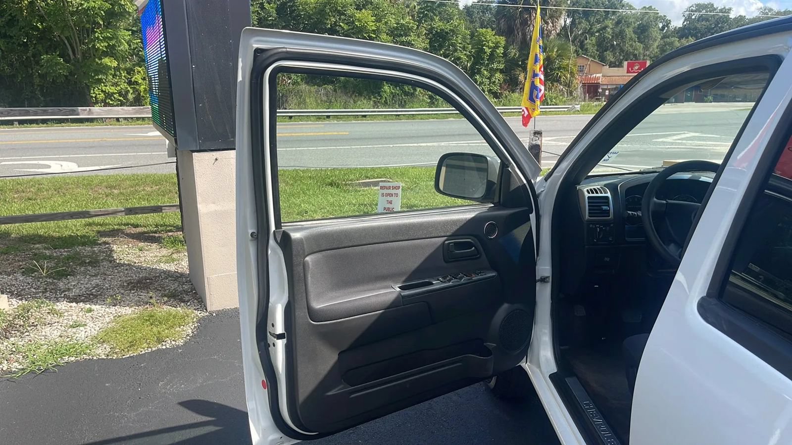 Used 2007 Chevrolet Colorado LT RWD image 9