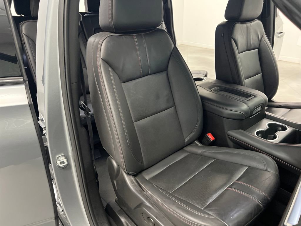 Used 2024 Chevrolet Suburban RST image 24