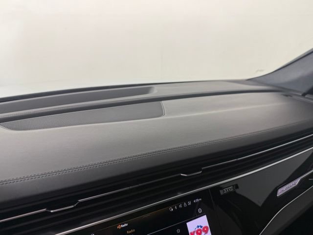 Used 2024 Audi RS Q8 w/ Black Optic Package AWD/4WD image 32
