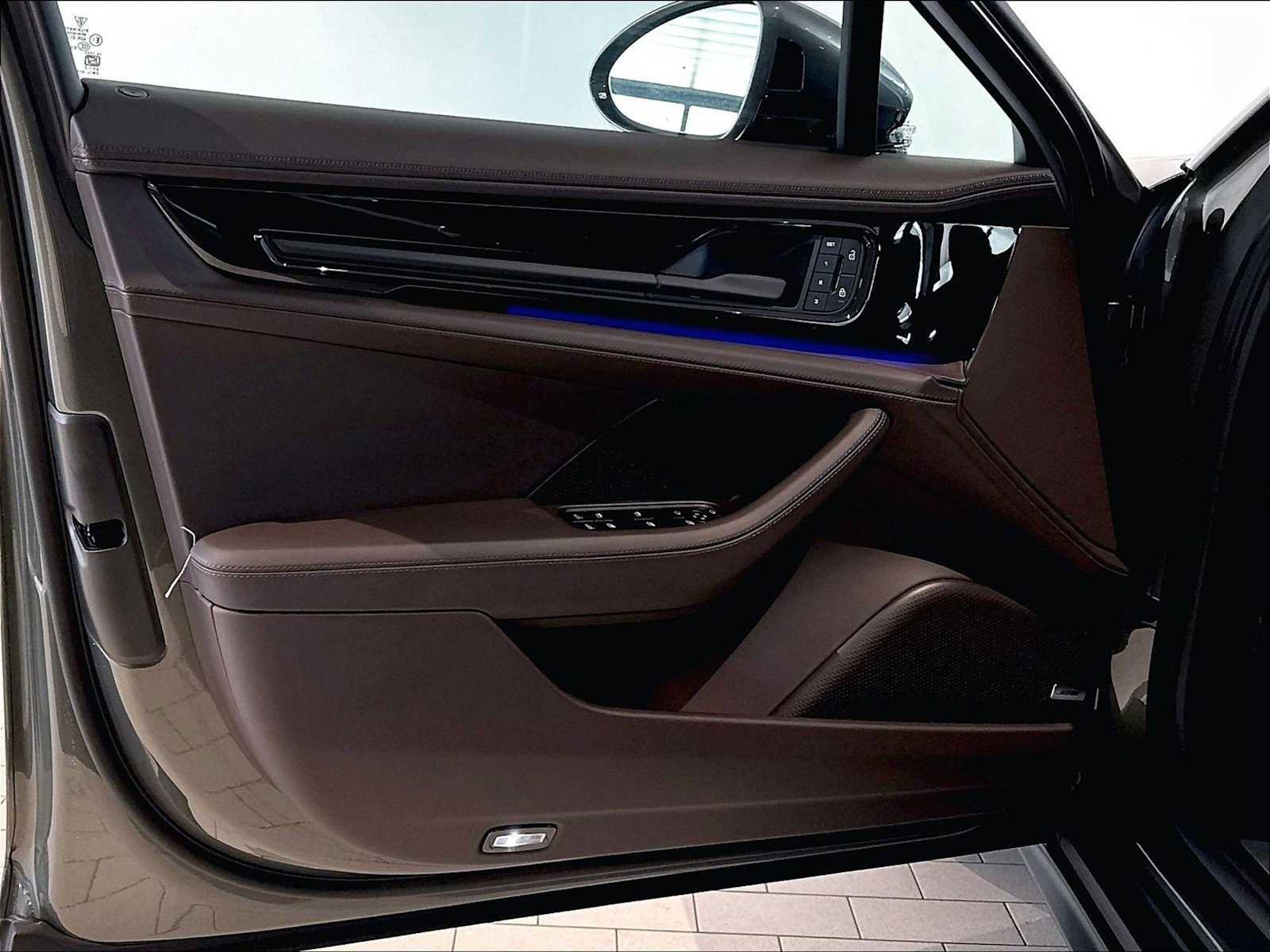 New 2026 Porsche Panamera 4 AWD/4WD image 24