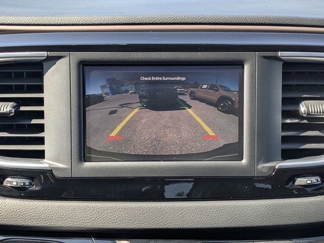 Used 2023 Chrysler Voyager LX FWD image 31