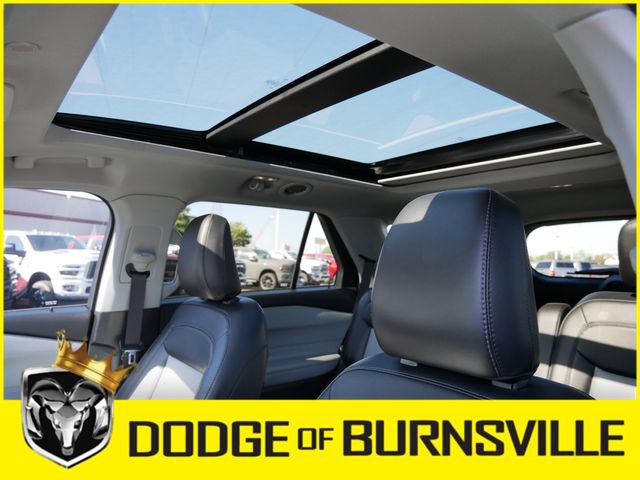 Used 2024 Ford Explorer XLT w/ Equipment Group 202A AWD/4WD image 20