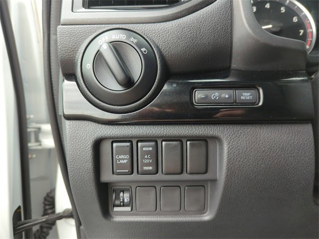 Certified 2023 Nissan Titan SV w/ SV Convenience Package image 35