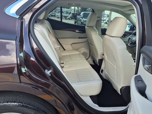 Used 2023 Buick Envision Avenir FWD image 7