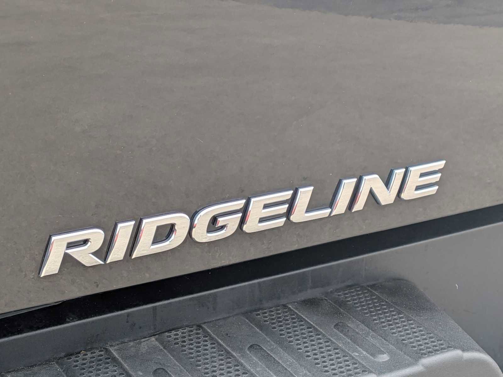 Used 2023 Honda Ridgeline Black Edition image 11