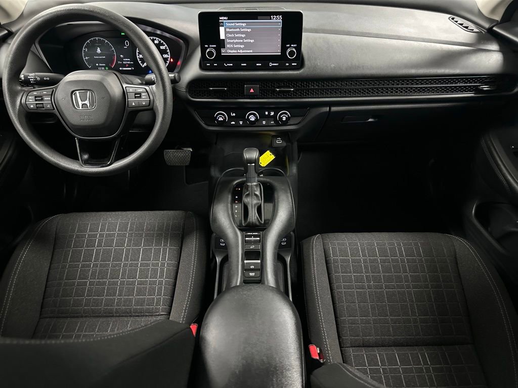 Used 2025 Honda HR-V LX image 2