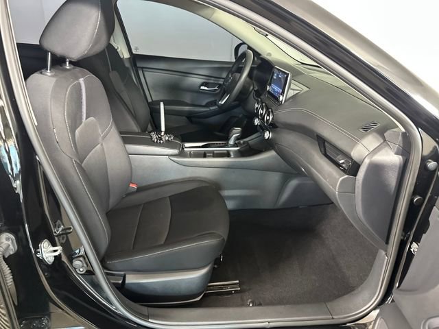 Used 2023 Nissan Sentra SV image 28