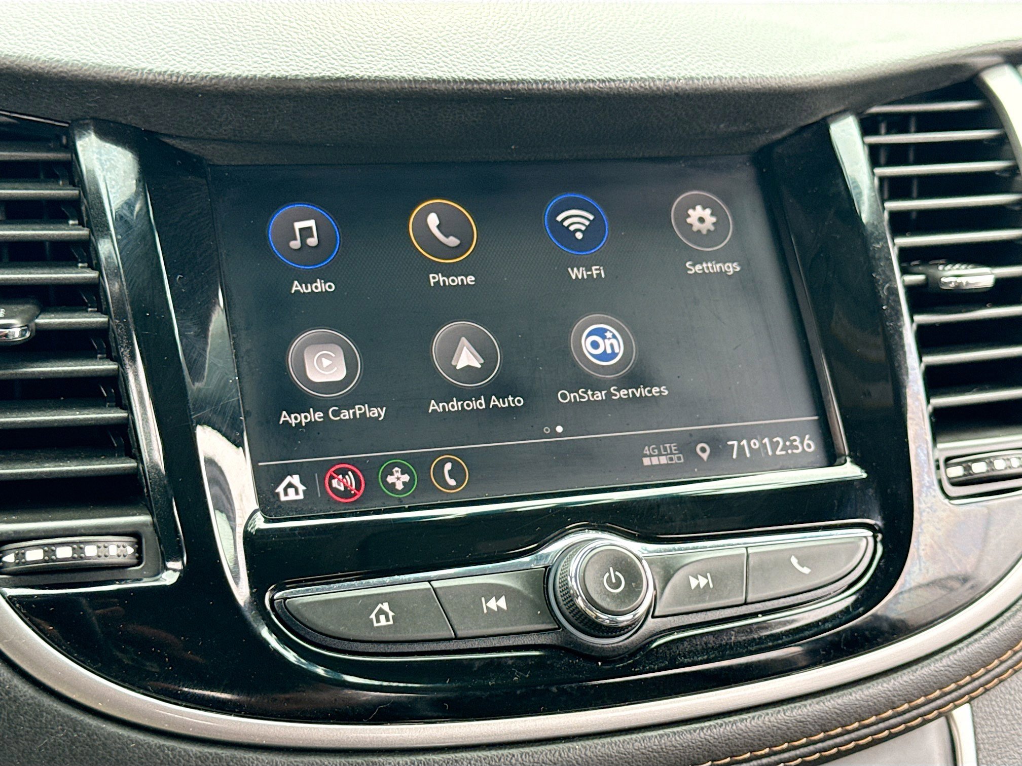 Used 2022 Chevrolet Trax LT w/ Driver Confidence Package image 10