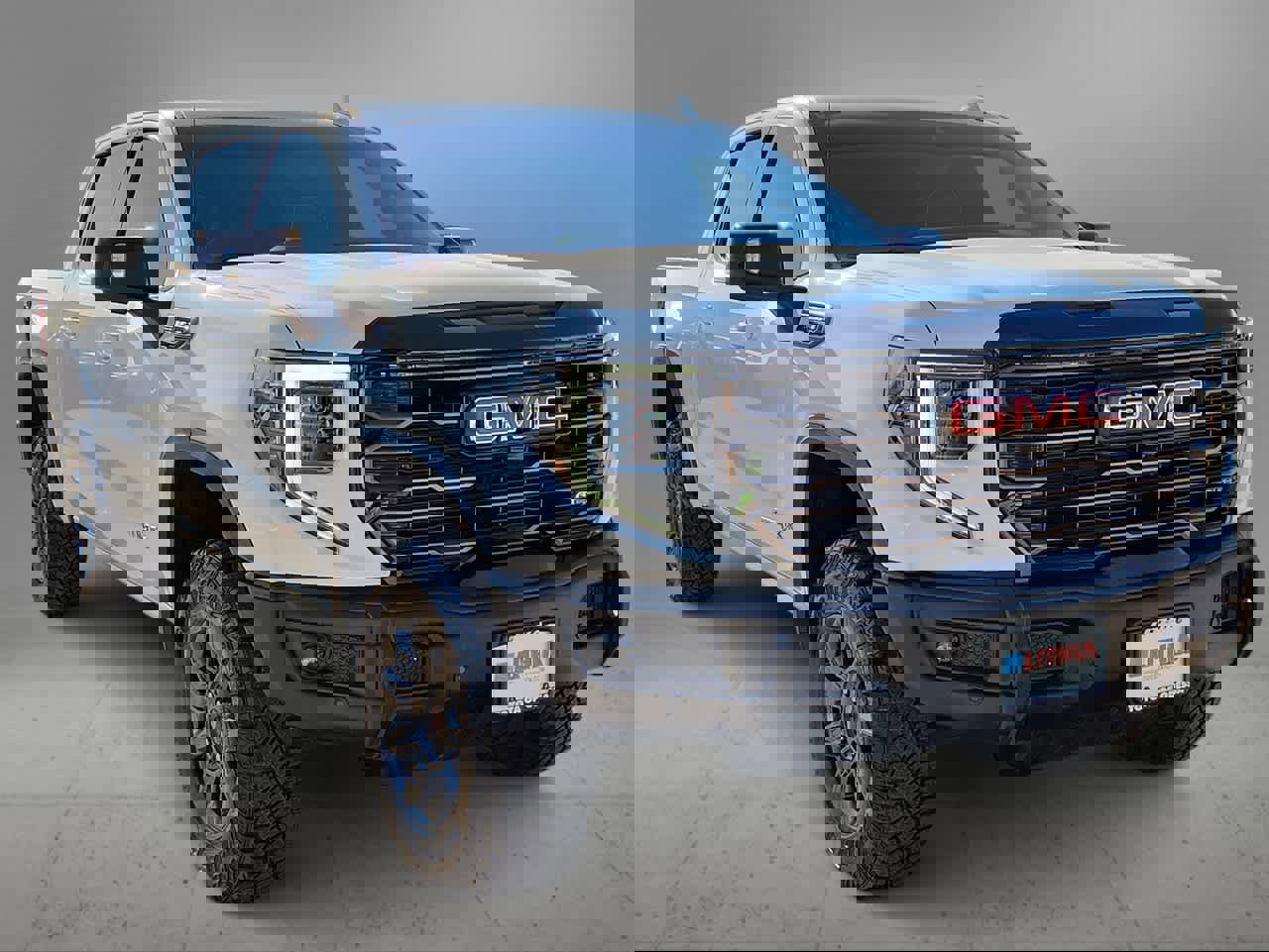 Used 2024 GMC Sierra 1500 AT4X image 3