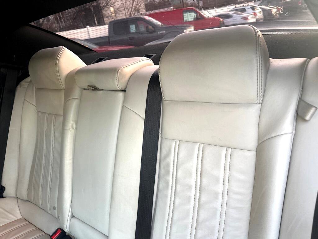 Used 2017 Chrysler 300 S image 13