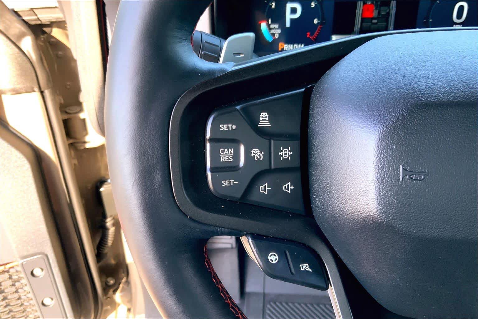 Used 2025 Ford Bronco Raptor AWD/4WD image 20