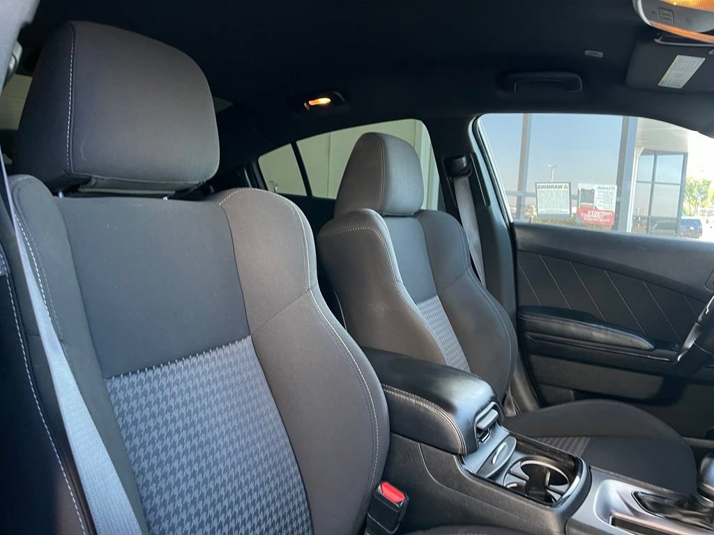 Used 2021 Dodge Charger GT w/ Blacktop Package RWD image 11