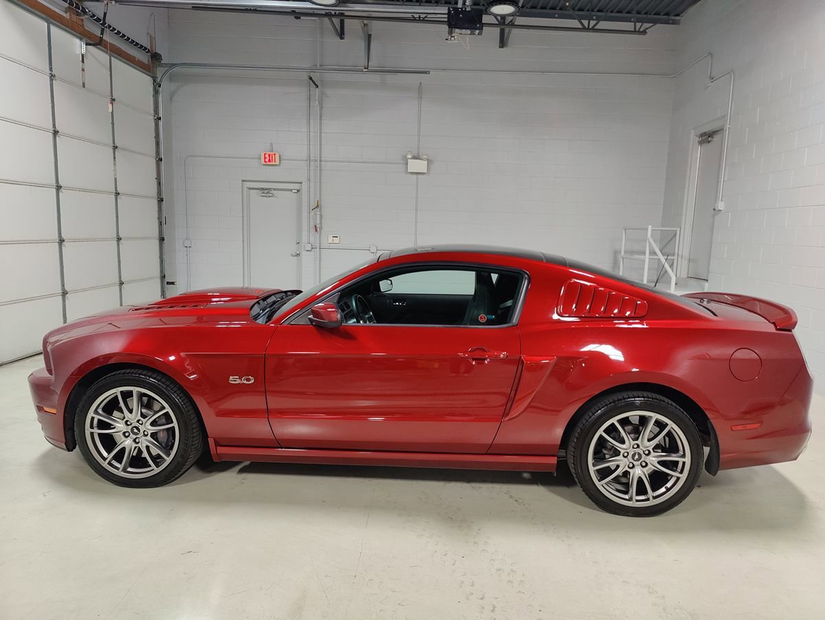 Used 2014 Ford Mustang GT w/ Electronics Package RWD image 19