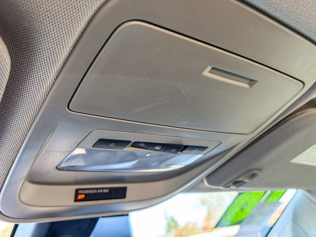 Used 2016 Chevrolet Colorado LT w/ LT Convenience Package image 34