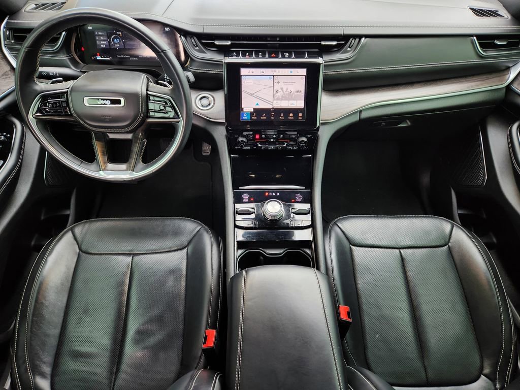 Used 2022 Jeep Grand Cherokee Overland image 9