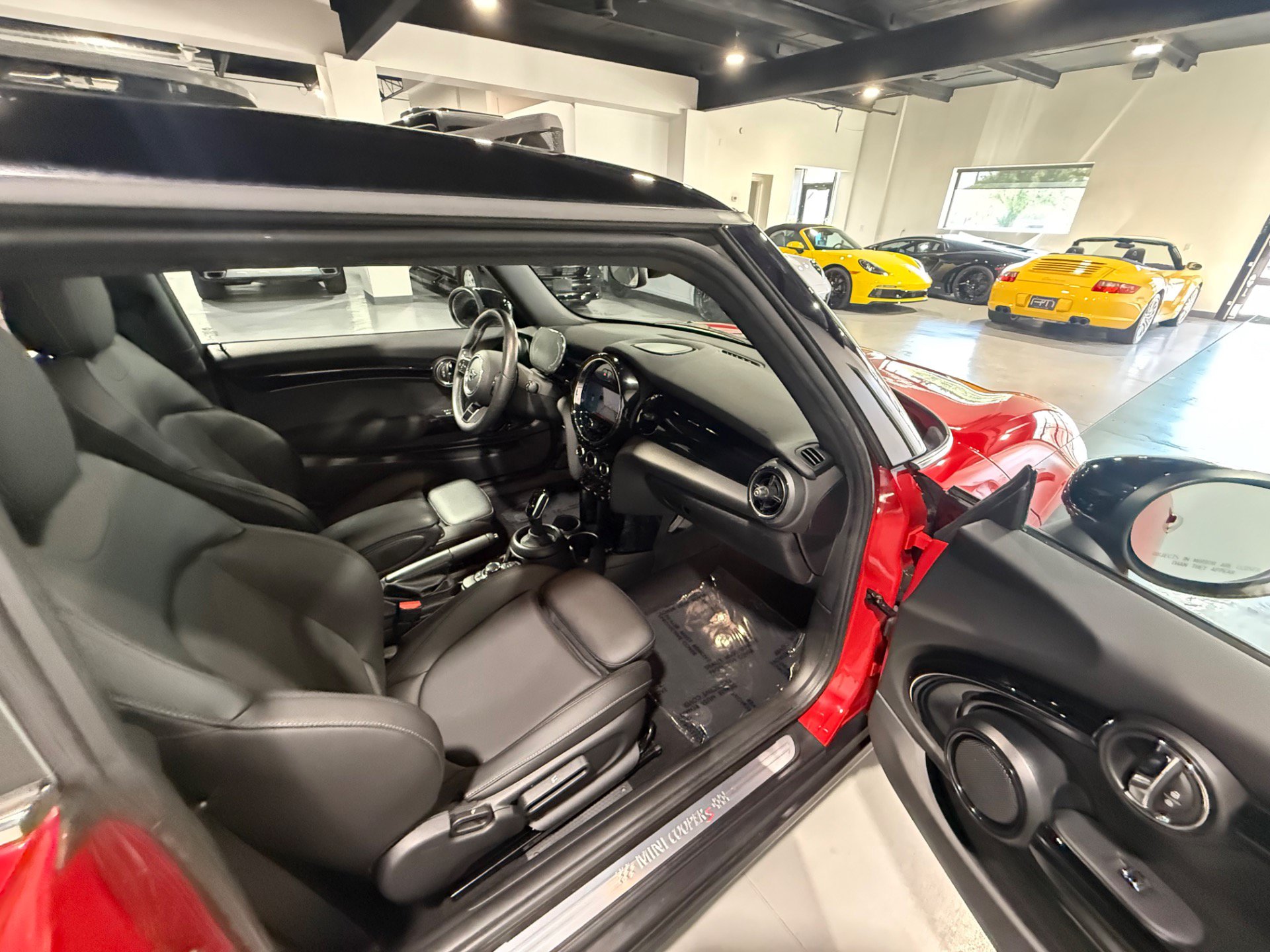Used 2023 MINI Cooper S FWD image 20
