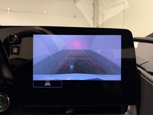 Used 2023 Chevrolet Corvette Stingray Coupe w/ Z51 Performance Package image 21