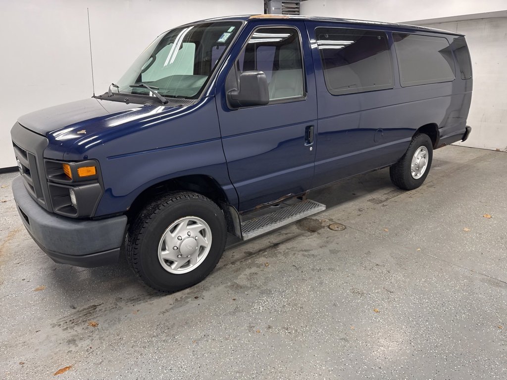 Used 2013 Ford E-350 and Econoline 350 Extended Super Duty w/ PWR Group image 1