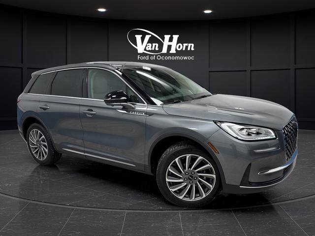 Used 2025 Lincoln Corsair Reserve image 1