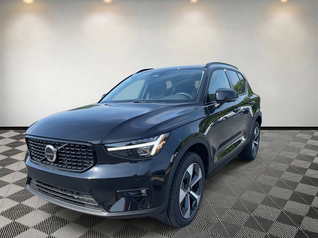 New 2026 Volvo XC40 B5 Plus w/ Protection Package Premier image 6