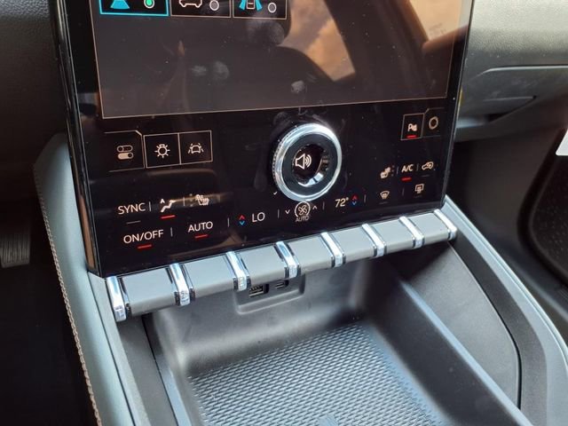 New 2026 GMC Terrain AT4 w/ Technology Package II image 32