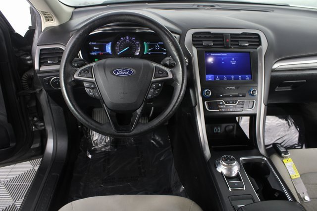 Used 2020 Ford Fusion S image 10