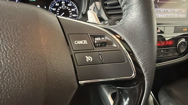 Used 2019 Mitsubishi Outlander GT AWD/4WD image 17