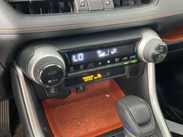 Used 2019 Toyota RAV4 Adventure AWD/4WD image 8