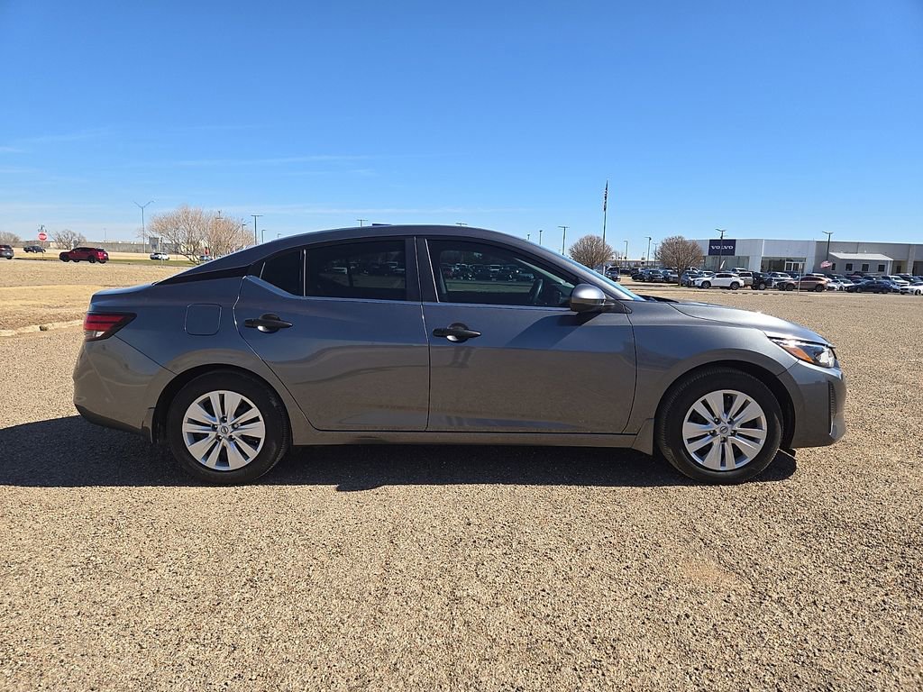 Used 2025 Nissan Sentra S image 6