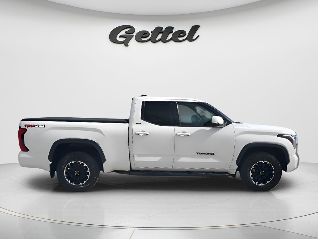 Used 2022 Toyota Tundra SR5 w/ TRD Off-Road Premium Package AWD/4WD image 4
